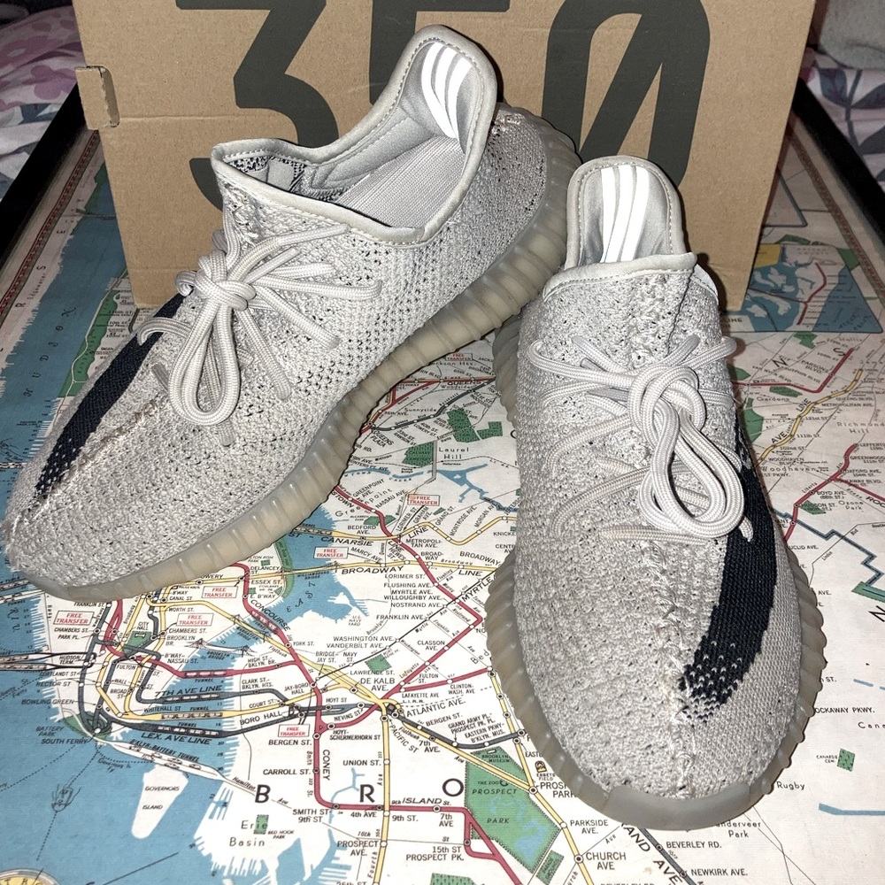 Yeezy Boost 350 V2 Slate